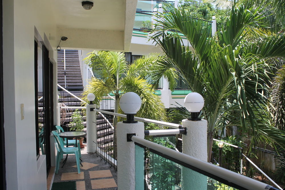 Turtle Inn Resort Manoc-Manoc Exterior photo
